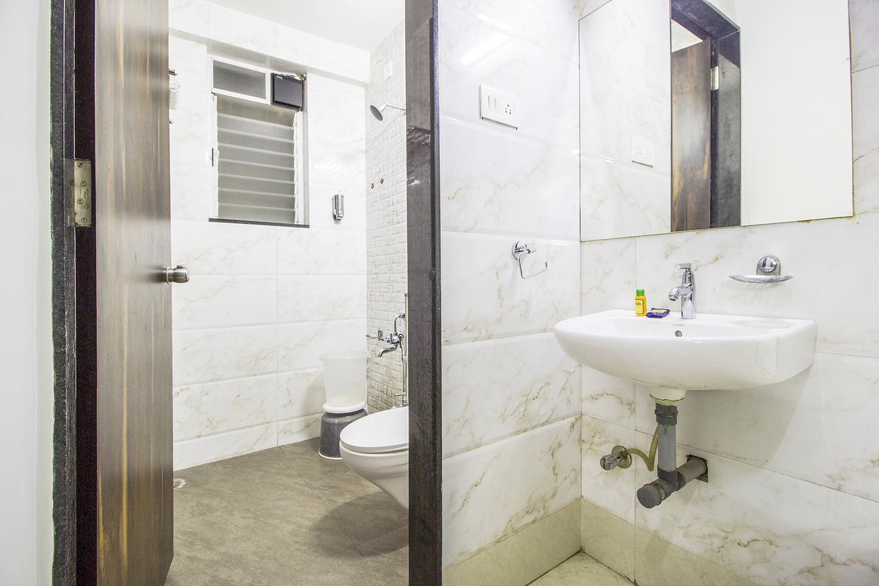 Fabhotel Pruthamesh Pride Нашик Екстериор снимка