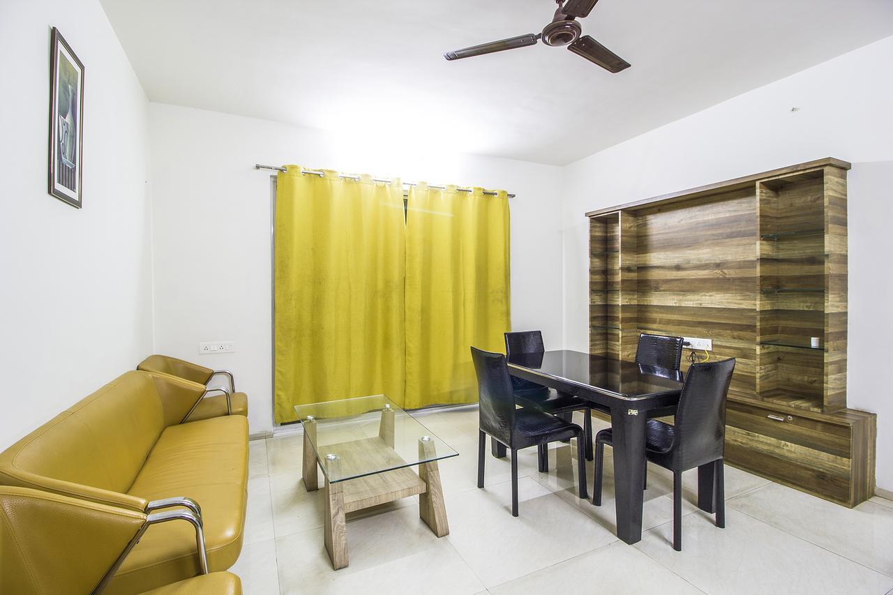 Fabhotel Pruthamesh Pride Нашик Екстериор снимка