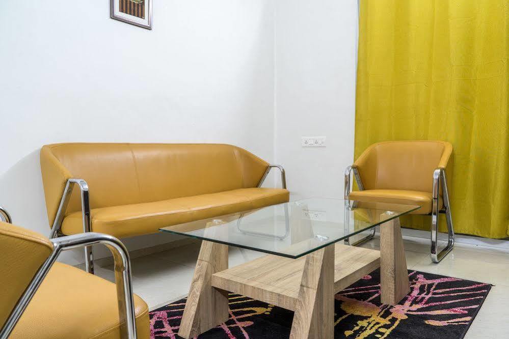 Fabhotel Pruthamesh Pride Нашик Екстериор снимка